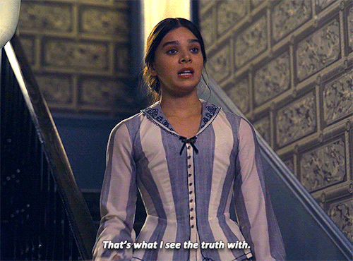 smileyyeji:Emily: I want to write. My mind is bursting with ideas. Edward: No, the