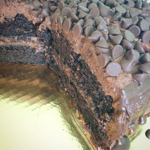 Our cake by the slice today is The Chocolate Monster Cake! #cake #cakebytheslice #columbusbakery (at pattycake bakery)