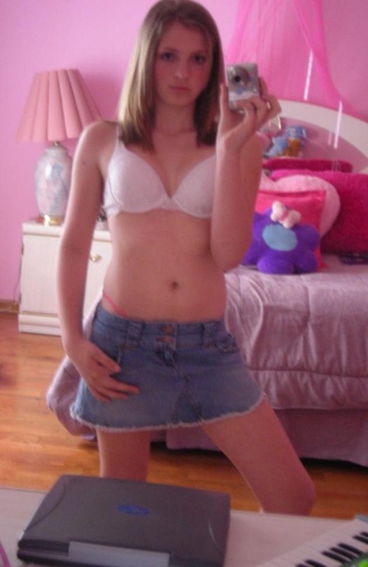 Gf First Name: Kristin Pics: 18 Looking For: Men Free Sign-up: Yes.