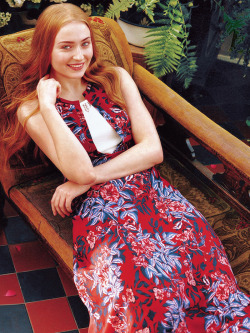 sylviagetyourheadouttheoven: Sophie Turner - Vogue USA - June 2015