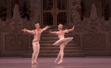 balletroyale:Marianela Nunez and Vadim Muntagirov in The Nutcracker (Royal Ballet) 