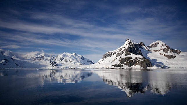 Quickly rising Antarctica suggests ‘runny’ Earth
As ice melts, Antarctica’s ground is rebounding at a surprising rate. Scientists think it’s because the Earth’s mantle is flowing faster there.