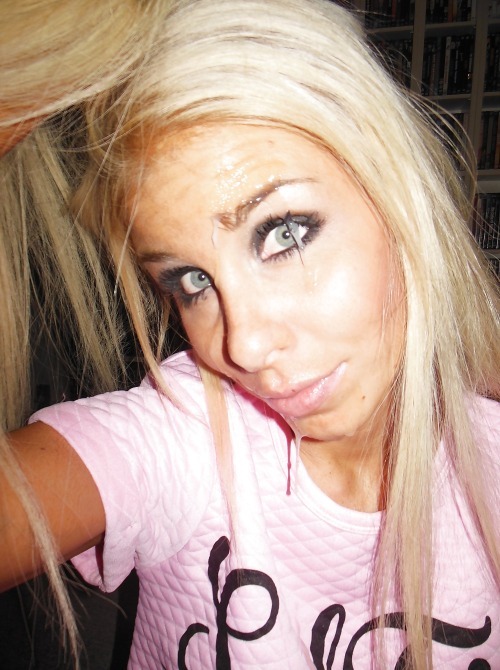 weluvcumsluts:  Free Facial And Cum Gifs And PicsIf You’d Rather Get Laid Click