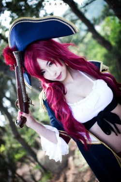 your-leagueoflegends:  — Follow me —