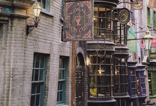  New look inside Diagon Alley at the Wizarding World of Harry Potter 