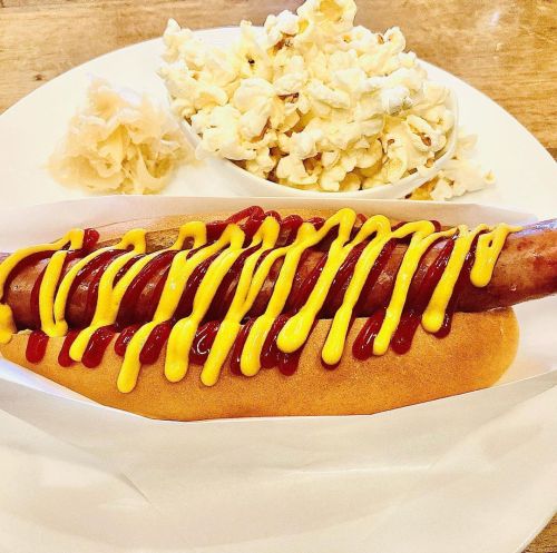 Love long juicy wiener dogs? #followｍe #thesoulofjapan  #foodporn #foodie #instafood #foodphotograph