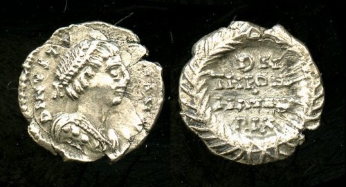 artofthedarkages: A siliqua minted by Theodahad, the King of Ostrogothic Italy, for the Byzantine em