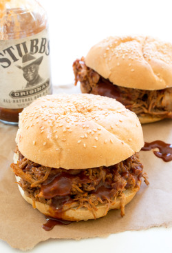 foodffs:  SLOW COOKER PULLED PORK BARBECUE