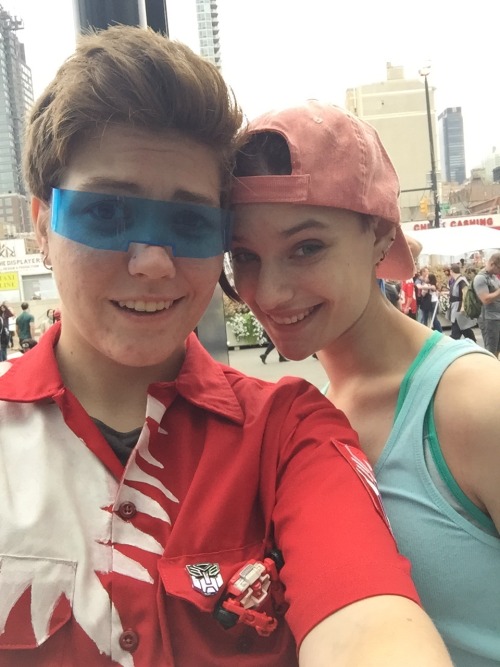 Bonus post for Day 10 of Lost Light Fest, the human&rsquo;s holoform cosplay for New York Comic 