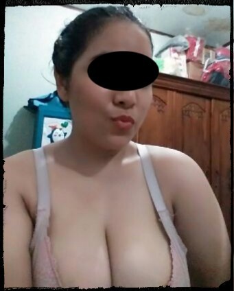 Porn photo dsyamz77:  kongkekkuat:  kersaniman2:Janda