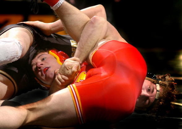 briefsgearandspanking: jockbrad:  Swimmers, wrestlers, football players / singlets,
