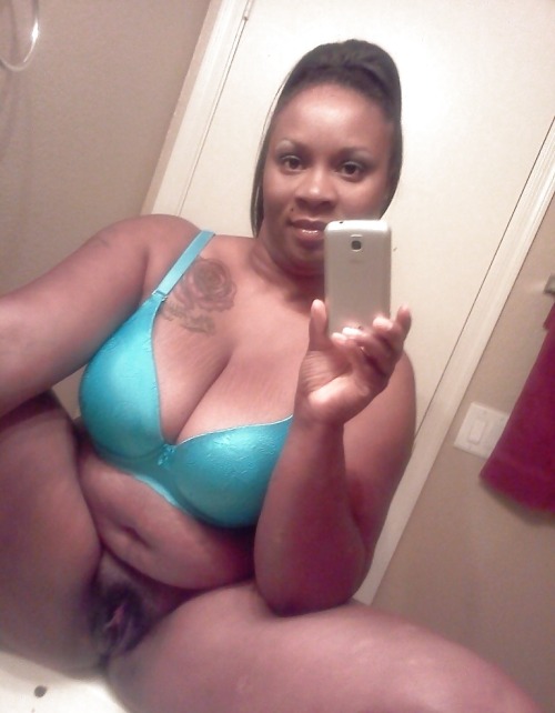 thicksexywomen:  (via TumbleOn) adult photos