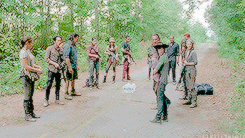 clutterbooty:   the walking dead meme » [9/9] episodes  season five, episode ten