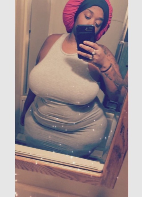 realfatties:  So thick. 👌