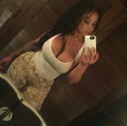 bootyfulassassin2:  Lawd 