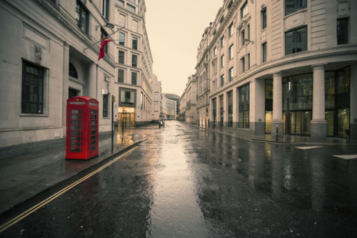 definitelydope:  Empty LondonBy Nick Dolding porn pictures