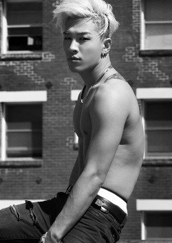 kpophqpictures:  [OFFICIAL] BIGBANG Taeyang – Concept Photo For ‘Rise’ 1136x1600 