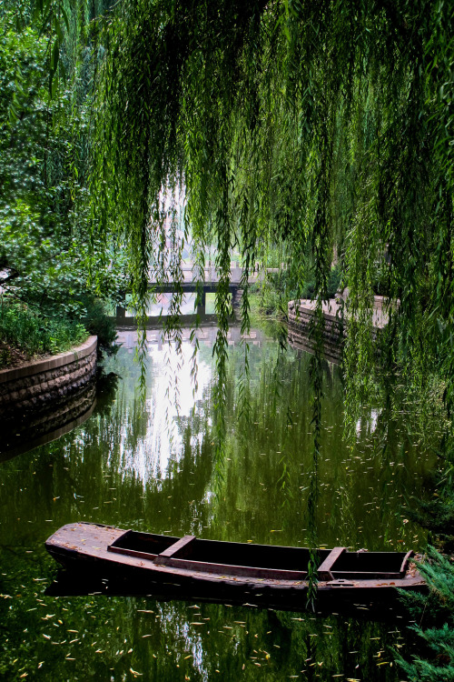 gyclli:Lake landscape - Beijing,China ** by Marie Lalanne Manzor