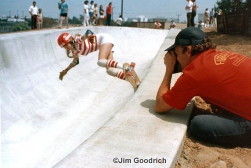 fourteen-forty:  Girls skating in the seventies. Including Laura Thornhill, (mostly), Kim Cespedes, Robin Logan, Ellen-Oneal, Short shorts, long hair & fancy footwork. 