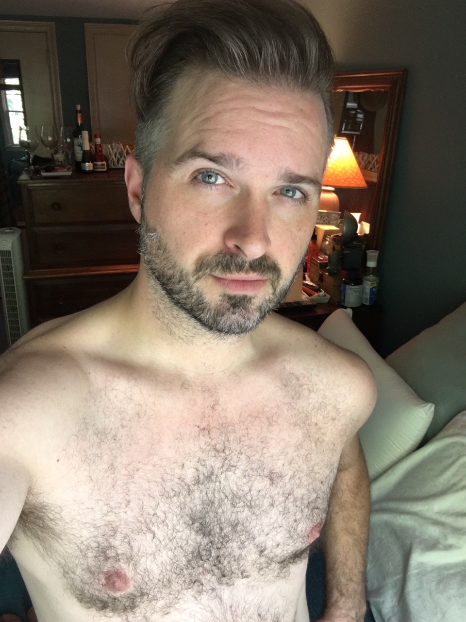 littlesoulking:  wanderingvisuals86:  littlesoulking:  Good day sunshine. 🌞  If