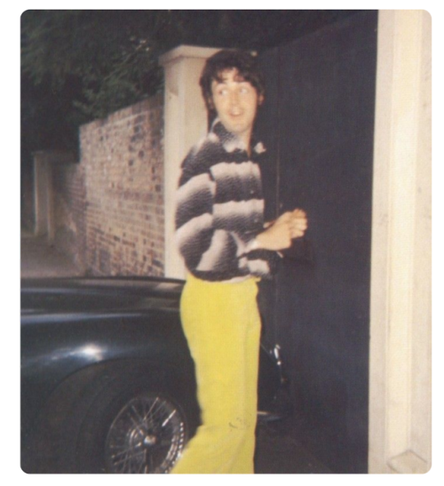 Paul Signed A Book Outside His House In Cavendish Avenue,after The Fan Who Made This Candid Had Rung