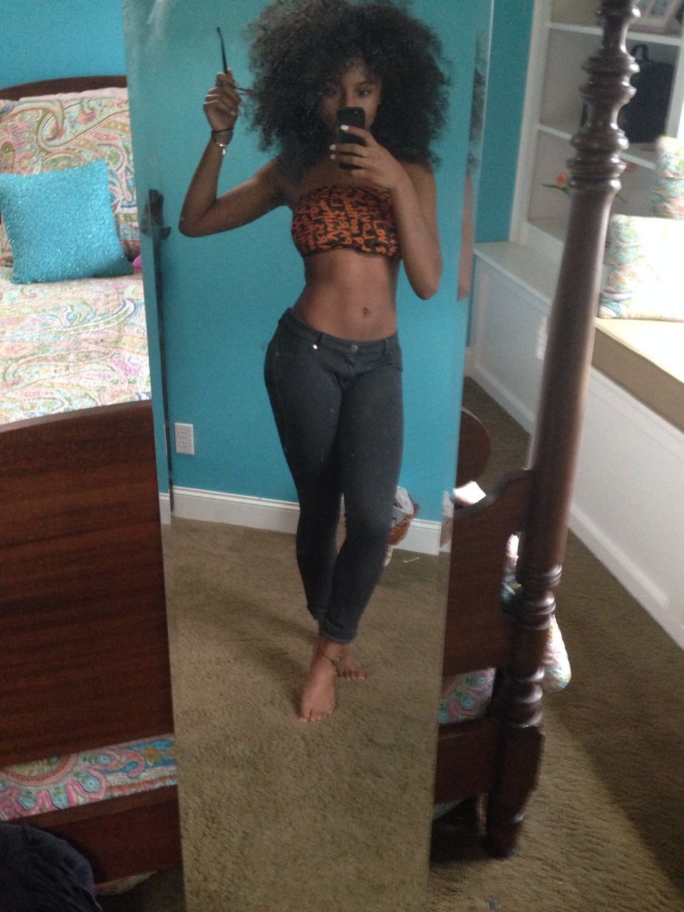 saturdaylynn:  Slim mirror