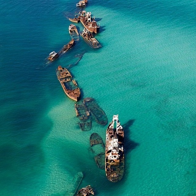 condenasttraveler:  #dispatchfrom @lindsay_talbot in Bermuda: water so nice even