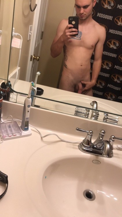 5thdayofcreation: thesithgay: Brett, the straight 19 yo from Kansas City, showing off some more and cumming in that last GIF. What about that hairy booty?! (part 2 of 4) Baseball player from KC; tons of pics and vids 