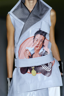 givenchyrunway:  Y-3 Spring/Summer 2004 Details