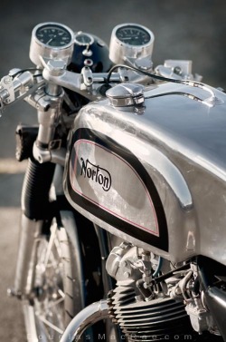 racecafe:  douglas-macrae:  Detail of my ‘71 Norton 750 Commando street bike ©Douglas MacRae  Bit Chinwww.pistonandchain.com 