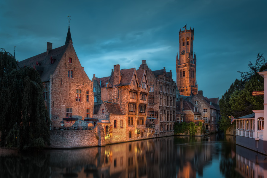 citylandscapes:  Bruge, Belgium Source  Love it here so much!