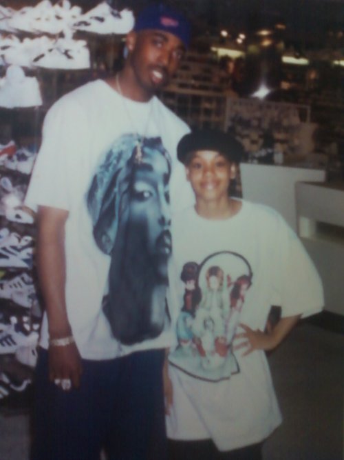 guy in a 2pac shirt and lisa in a tlc shirt