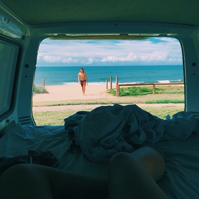 L A B E L L A
