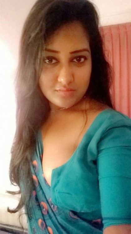 Cute Desi Milf Tumbex