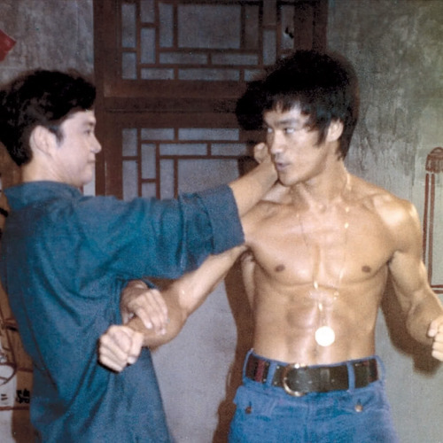 taichikungfu:  Bruce Lee is my idol, forever. I like collect his photos as a memorial. If you like them, you can reblog it.Click Tai Chi Swords to find surprise, which I provide for you. Don’t Hesitate.