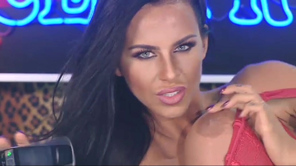 rampanttv:  Some ultra #sexy close ups of @avabluexxx …Come &amp; play with