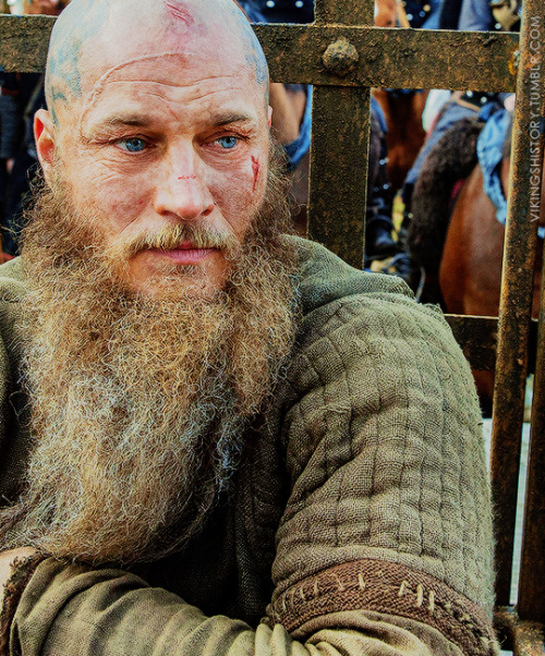 vikingshistory:  Thank you Travis Fimmel.