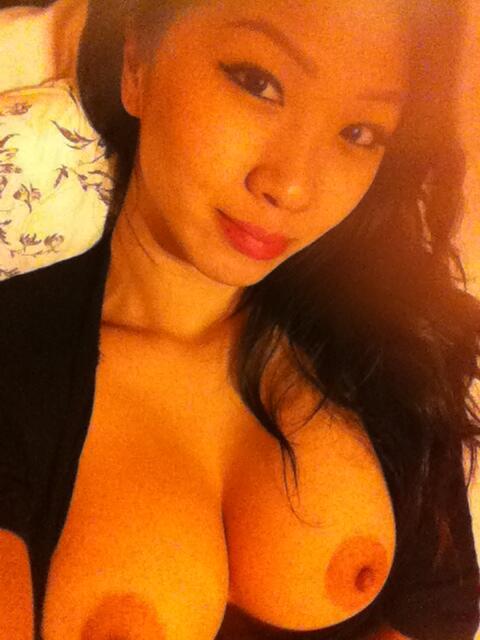 avhotgirls: Selfe 2