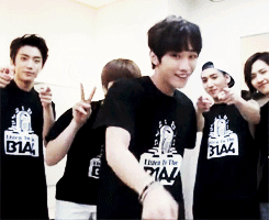 tienyeol:o(^∀^*)o 