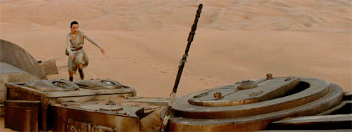 gentlekirk:@gayreinhardt: i really like the Concept of rey. just a rowdy sand lesbian