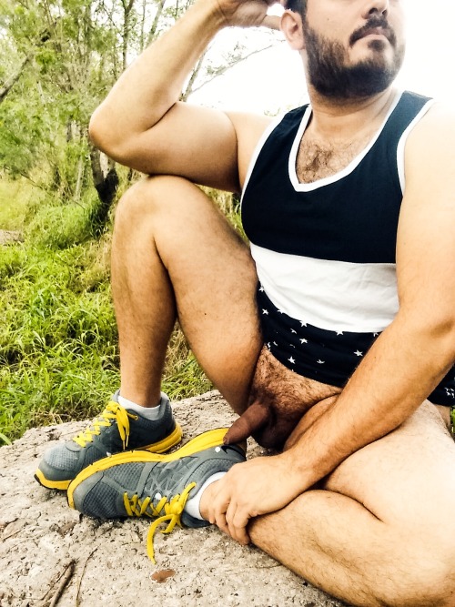 http://mrnopantsnoway.tumblr.com/post/133945665366