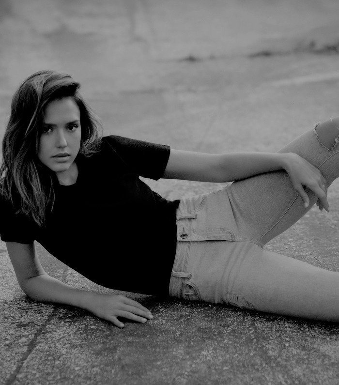 bwgirlsgallery:  Jessica Alba by Boo George 