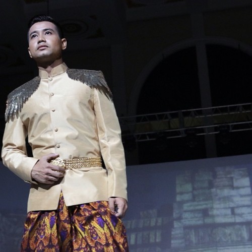 worthdreamingof: Paradise Magazine 9th Anniversary Fashion Event, Cambodia (x)