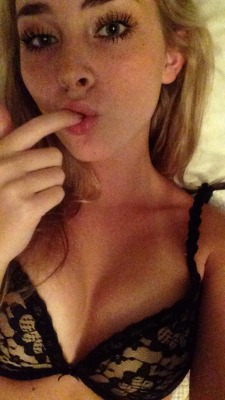 americanteensluts: Maddy Chunes | Springfield, IL This might be the sexiest, fucking girl we’ve ever seen! She loves opening her mouth! Hot fucking friends too. Fuck…. 