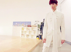 hoontokki:   Memorising the Japanese lyrics is hard.  