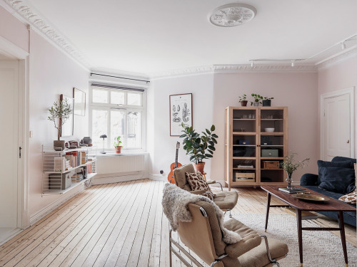 thenordroom:Scandi apartment with blue bedroomTHENORDROOM.COM - INSTAGRAM - PINTEREST - FACEBOOK