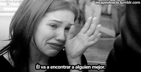 floppiiblog:  Ella es hermosa, y yo, bueno, yo soy yo. | via Facebook en We Heart