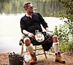 kiltedpride:  Kilt & Beer