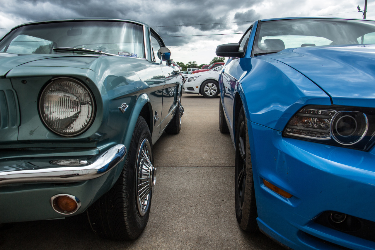 karl-shakur:  My Car Met it’s Grandpa Yesterday byKarl-Shakur - Instagram  Twitter 