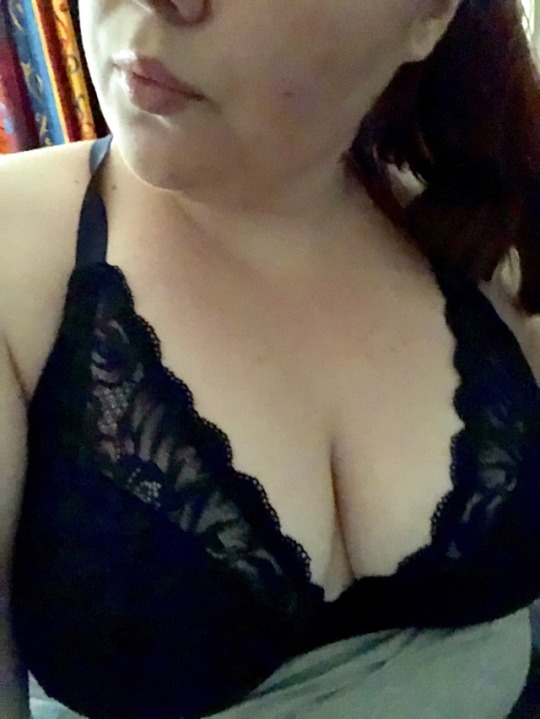 babygirrll8971:  This is one of my new bras and I have to say I love it 🥰 😍😏